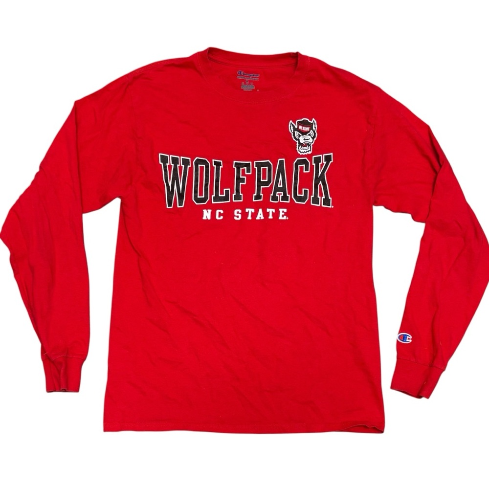 NC State Wolfpack Champion Red Longsleeve TShirt Size Medium Unisex